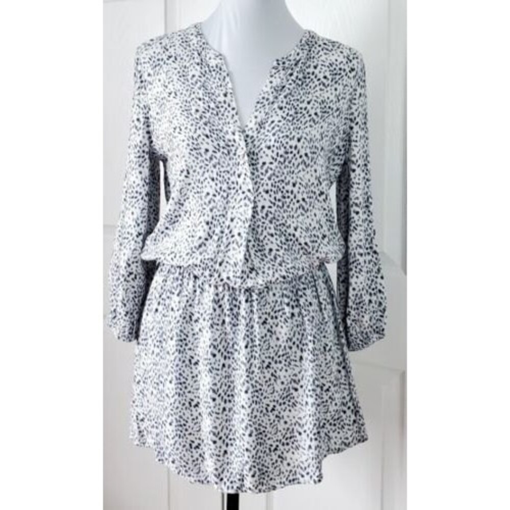 Soft Joie White Gray Animal Print Mini Dress 100% Rayon Women's Size XS EUC